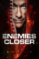 Poster Film Enemies Closer (2013)